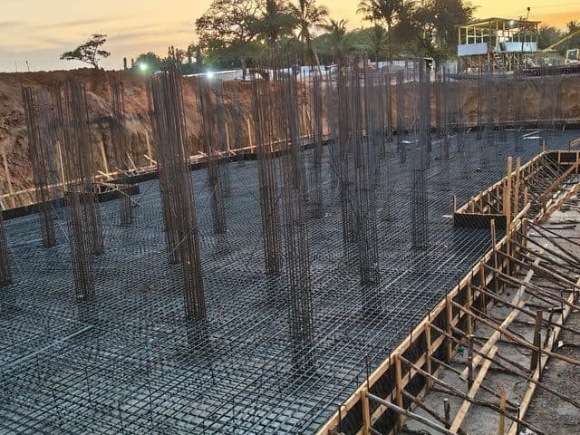 Reinforcement steel and column starter bars before concreting